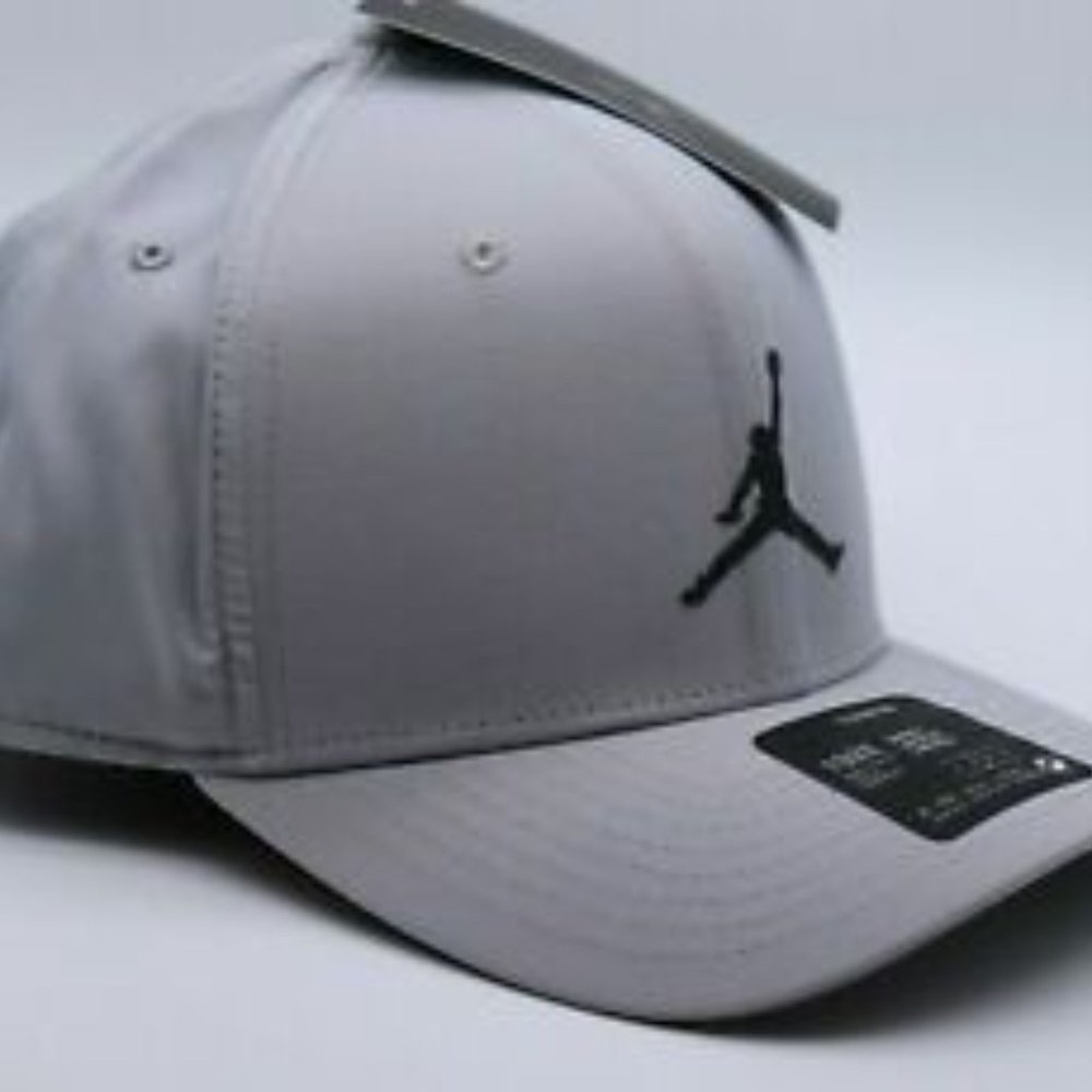 Men's Jordan Classic 99 Snapback Grey Ballcap